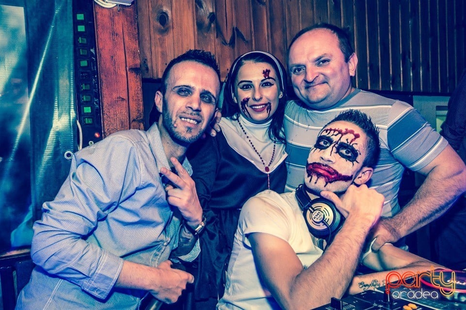 Halloween Party în Disco Faház, 