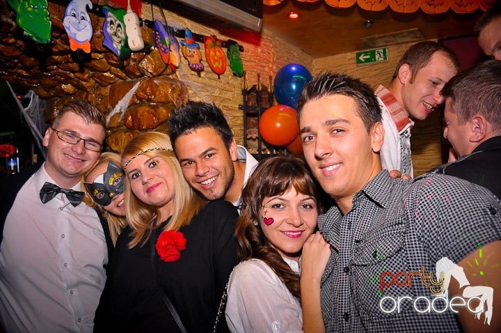 Halloween Party în Downtown, 