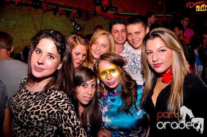 Halloween Party în Downtown, 