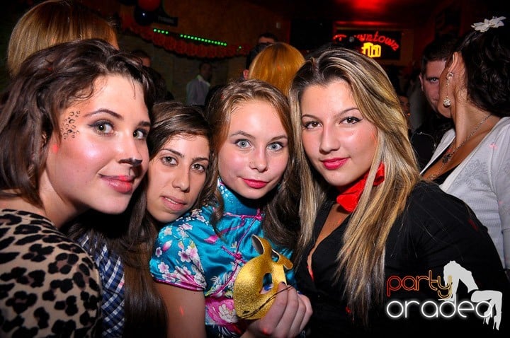 Halloween Party în Downtown, 