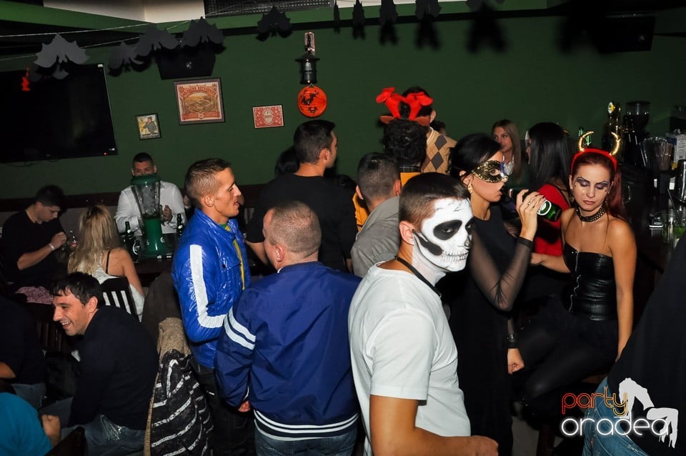 Halloween Party în Green Pub, Green Pub