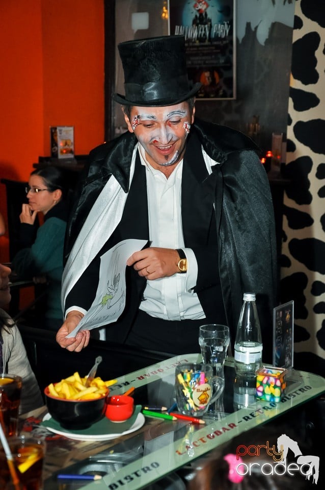 Halloween Party în Lactobar, 