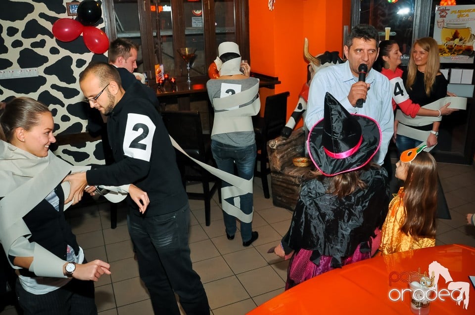 Halloween Party în Lactobar, 