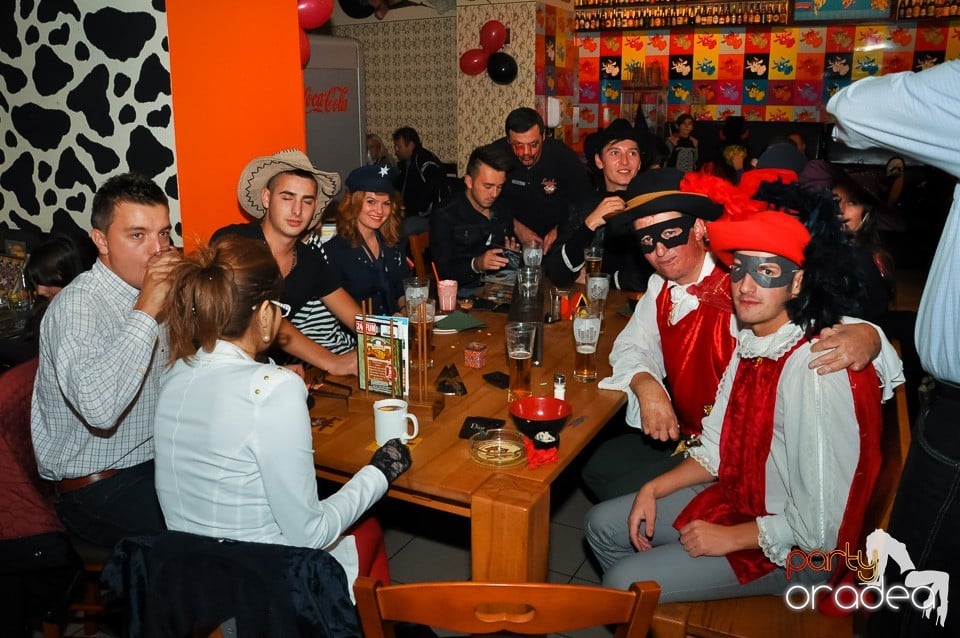 Halloween Party în Lactobar, 