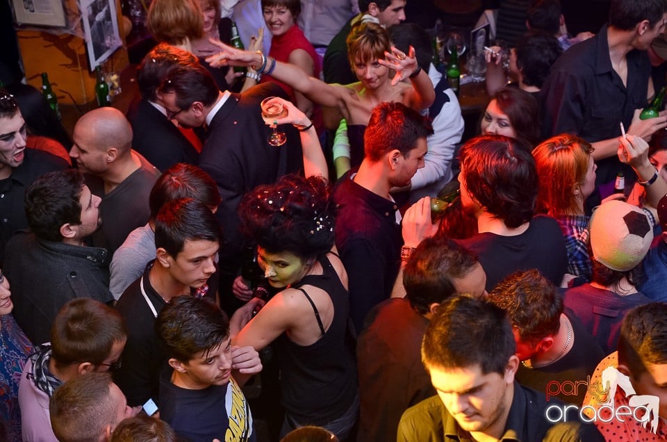 Halloween Party în Lord's, Lord's Pub