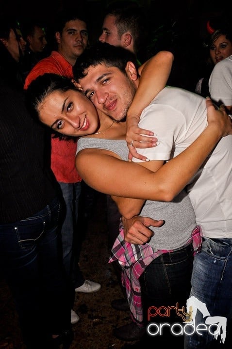 Halloween Party, Student's Place