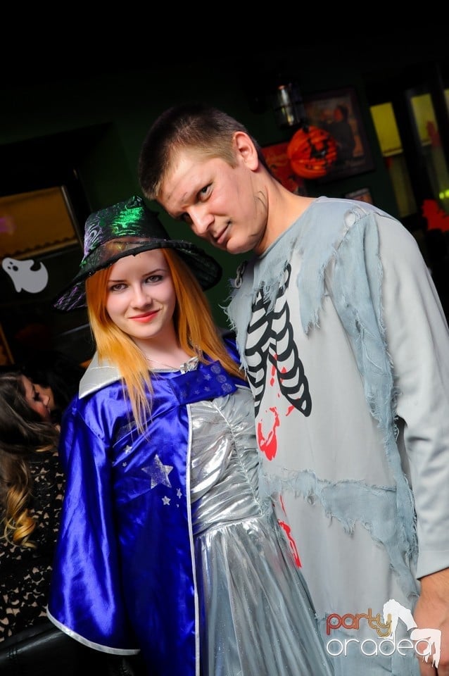 Halloween Party, Green Pub