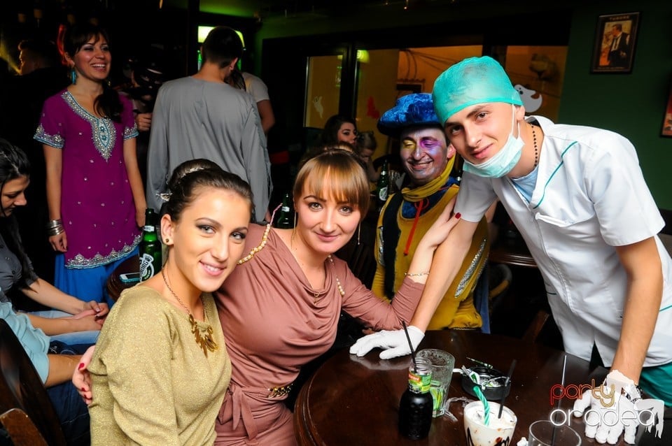 Halloween Party, Green Pub