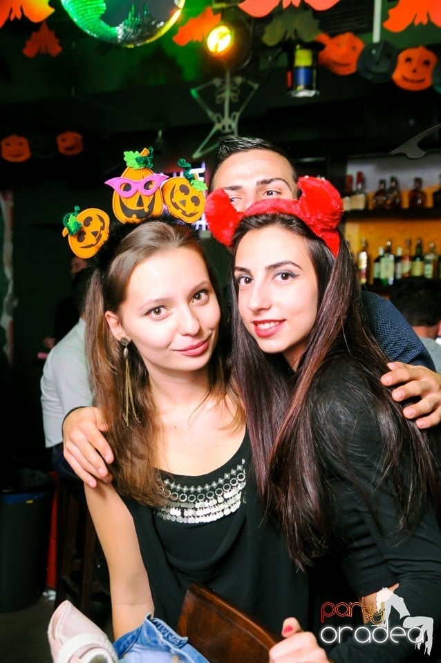 Halloween Party, Green Pub