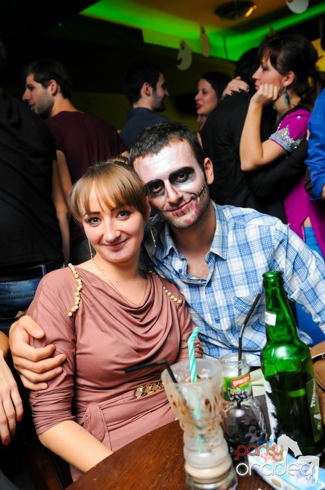 Halloween Party, Green Pub