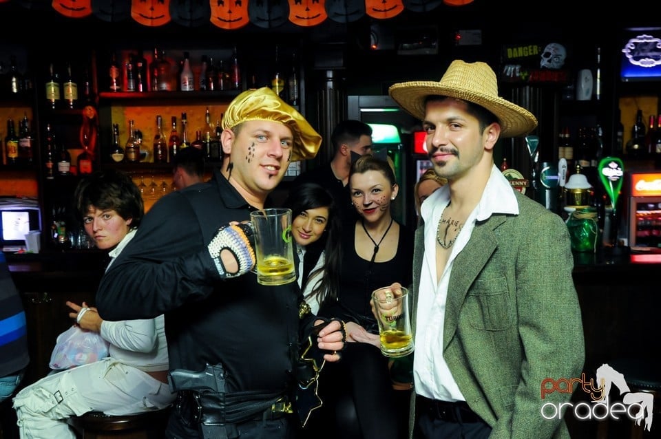 Halloween Party, Green Pub