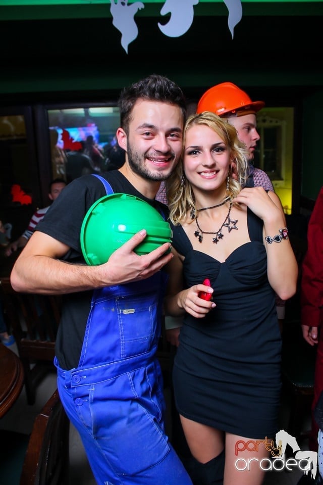 Halloween Party, Green Pub