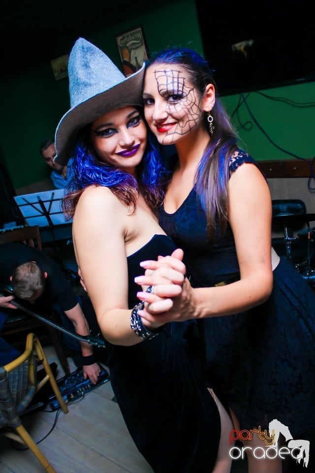 Halloween Party, Green Pub