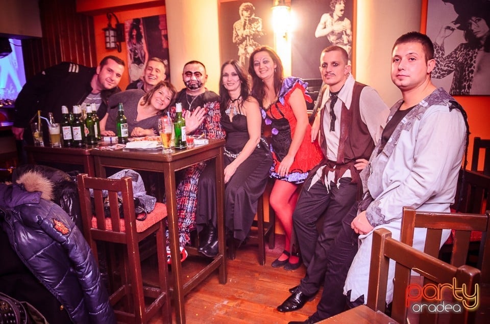 Halloween Party în Window Pub,