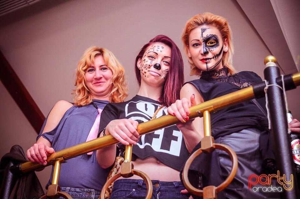 Halloween Party în Window Pub,