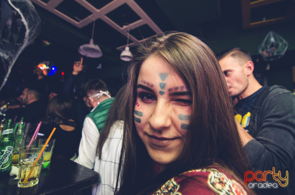 Halloween Saturday @ Green Pub, Green Pub