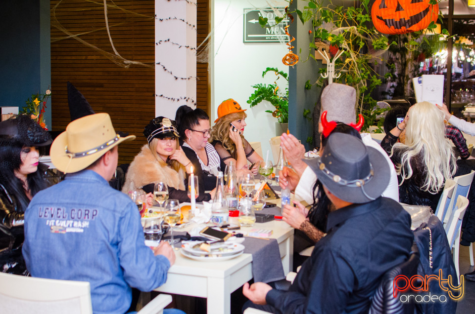 Halloween Spooky Party @ Rivo, Restaurant Rivo