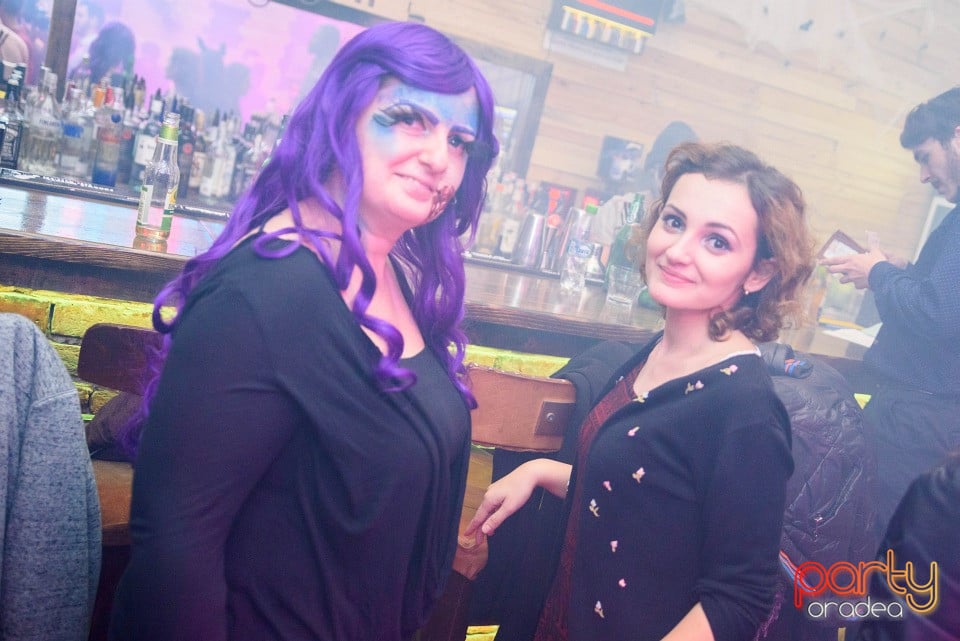 Halloween Steam Bar Party cu Victor Audio Pro, 