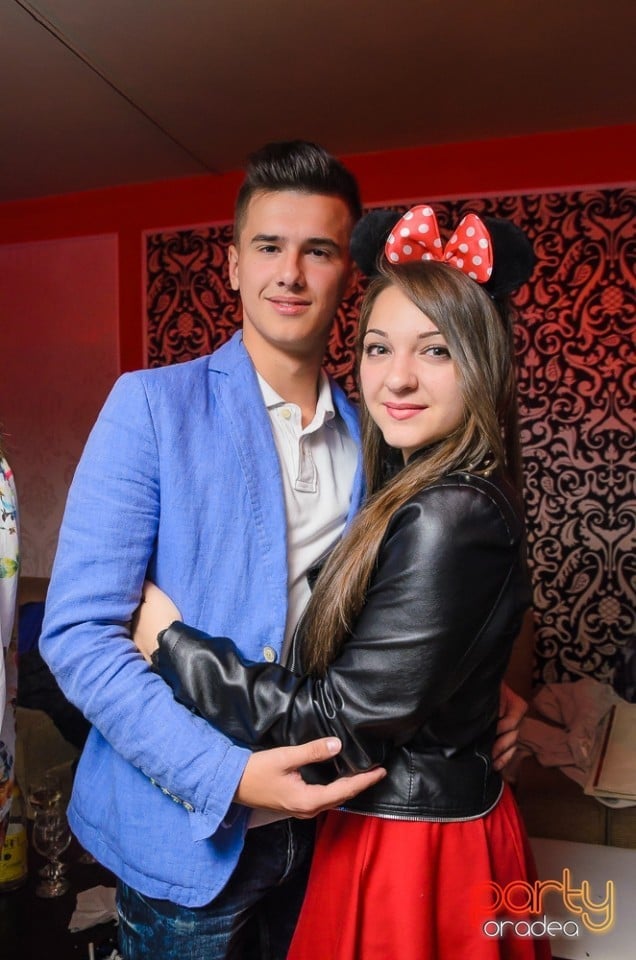 Happy Halloween alături de Blaga,
