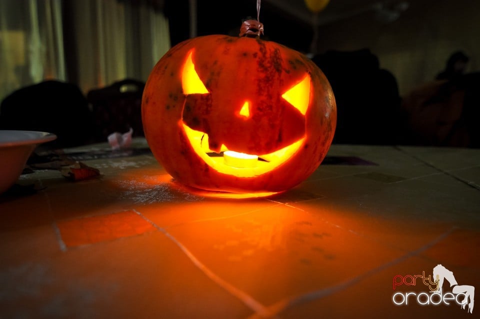 Haunted Halloween II,