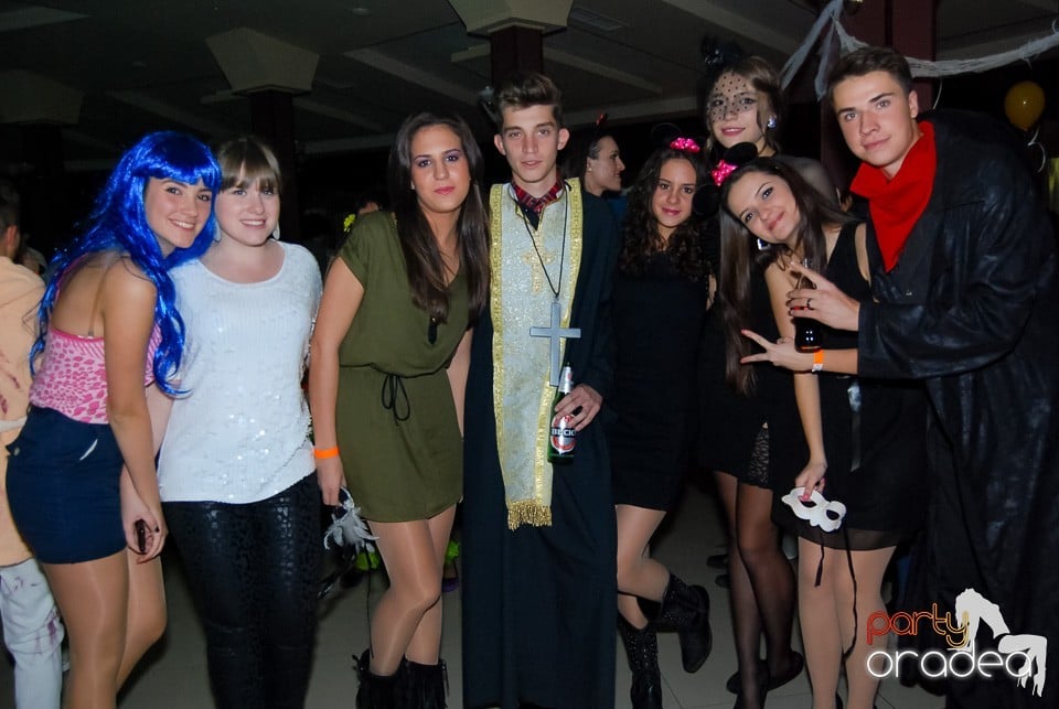 Haunted Halloween II,