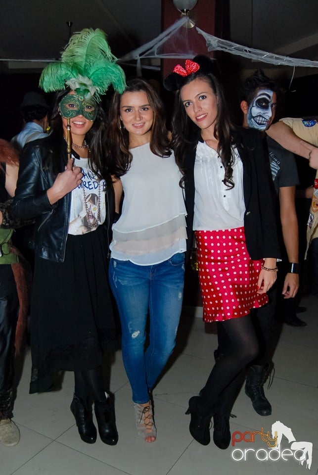 Haunted Halloween II,