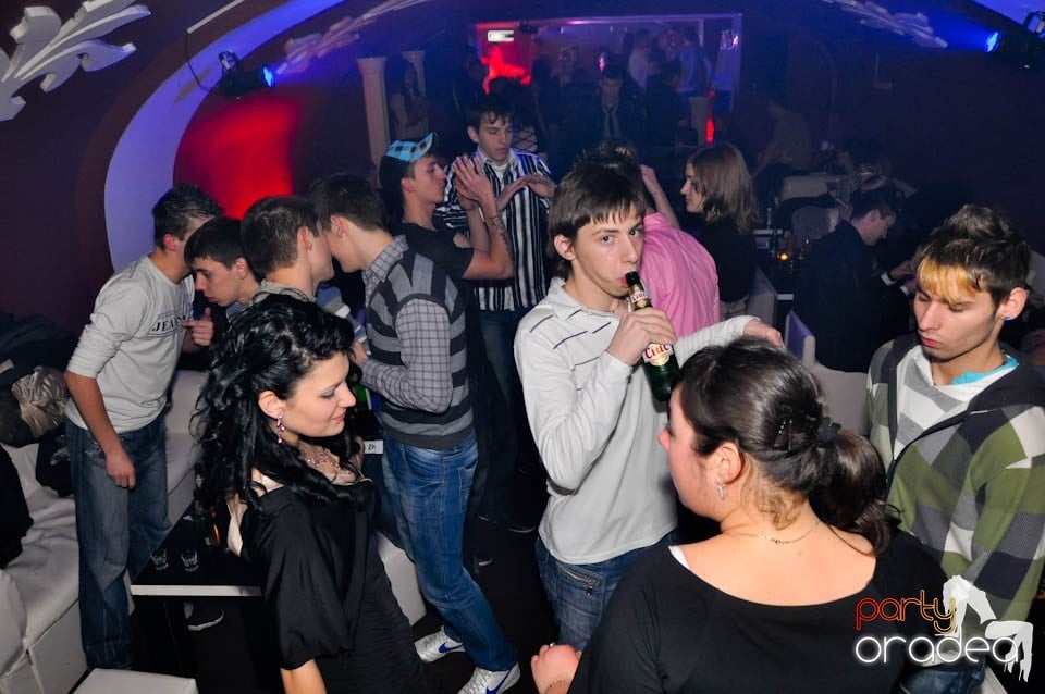 Heaven Sent Party în Club Atti's, 