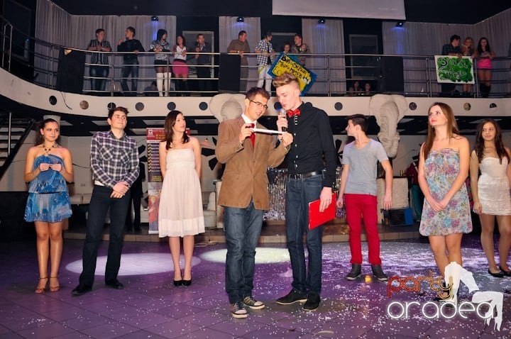 High School Battle - Gojduvs. Eminescu,