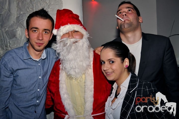 High School Battle - Gojduvs. Eminescu,