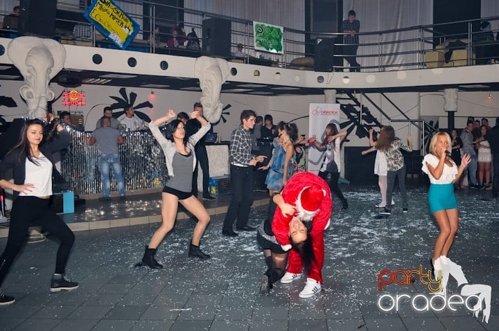 High School Battle - Gojduvs. Eminescu,