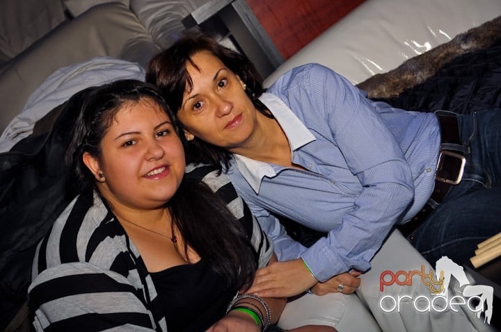 High School Battle - Gojduvs. Eminescu,