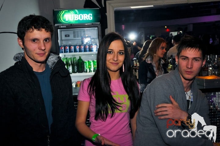 High School Battle - Gojduvs. Eminescu,