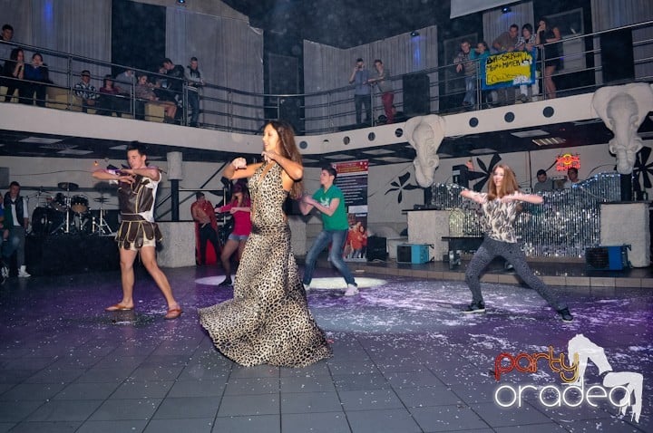 High School Battle - Gojduvs. Eminescu,