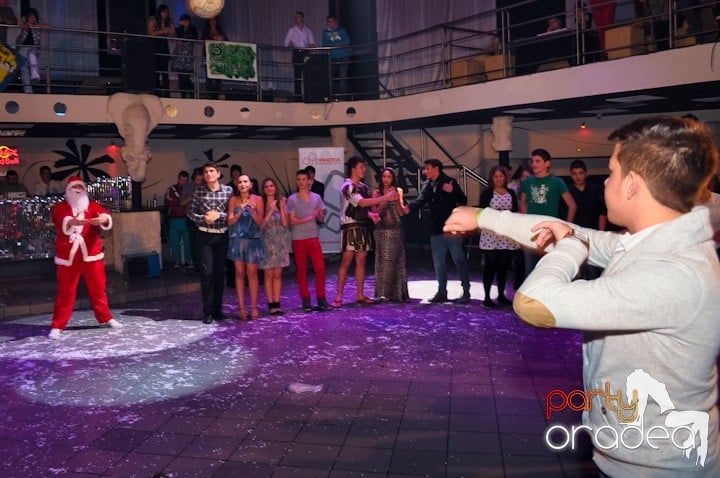 High School Battle - Gojduvs. Eminescu,