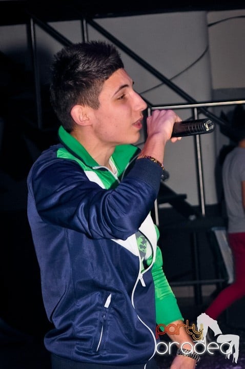 High School Battle - Gojduvs. Eminescu,