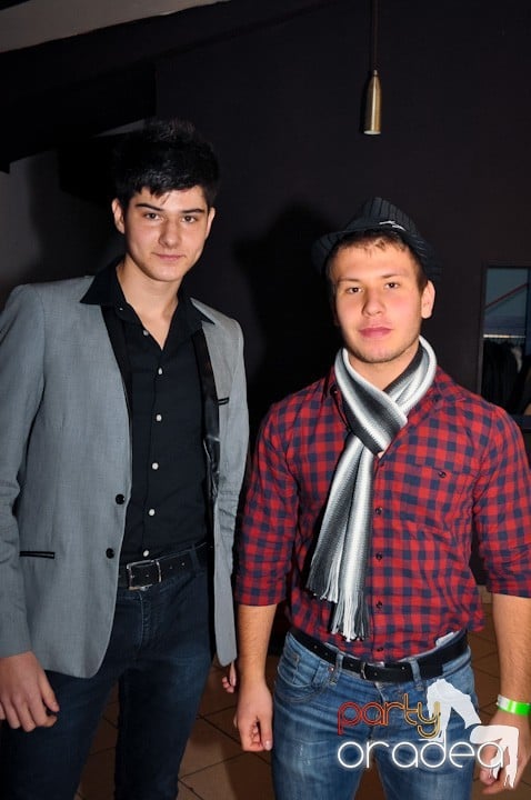 High School Battle - Gojduvs. Eminescu,