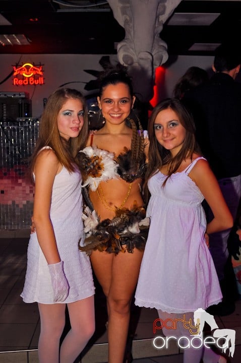 High School Battle - Gojduvs. Eminescu,