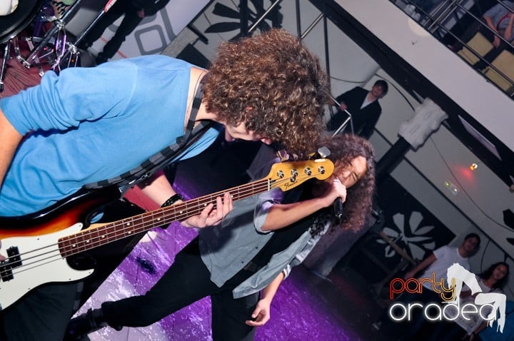 High School Battle - Gojduvs. Eminescu,