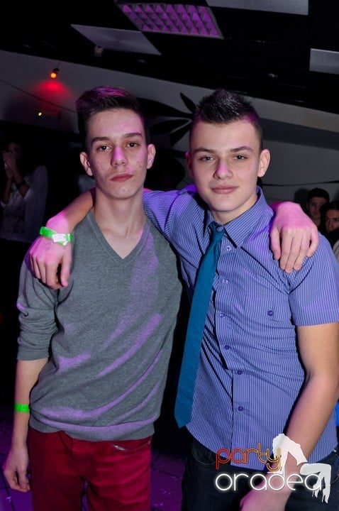 High School Battle - Gojduvs. Eminescu,