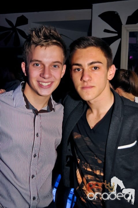 High School Battle - Gojduvs. Eminescu,