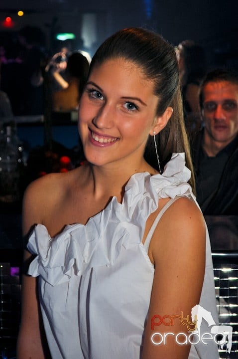 High School Battle - Gojduvs. Eminescu,