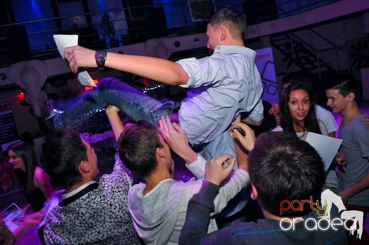 High School Battle - Gojduvs. Eminescu,