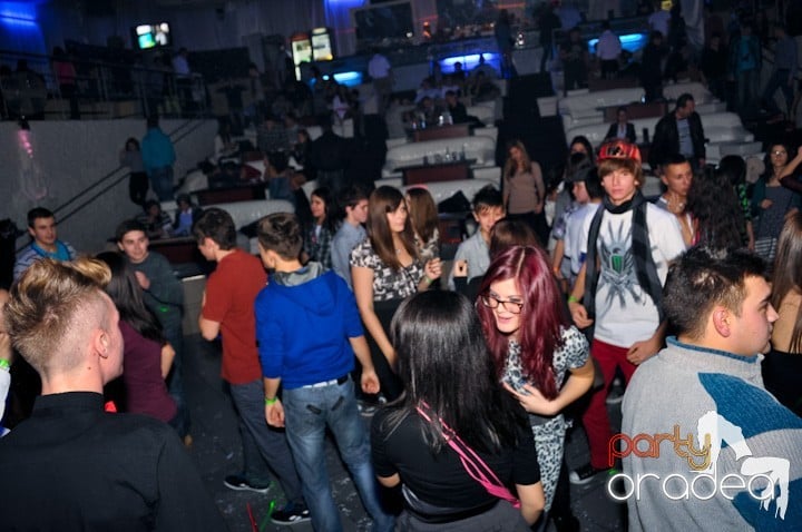 High School Battle - Gojduvs. Eminescu,