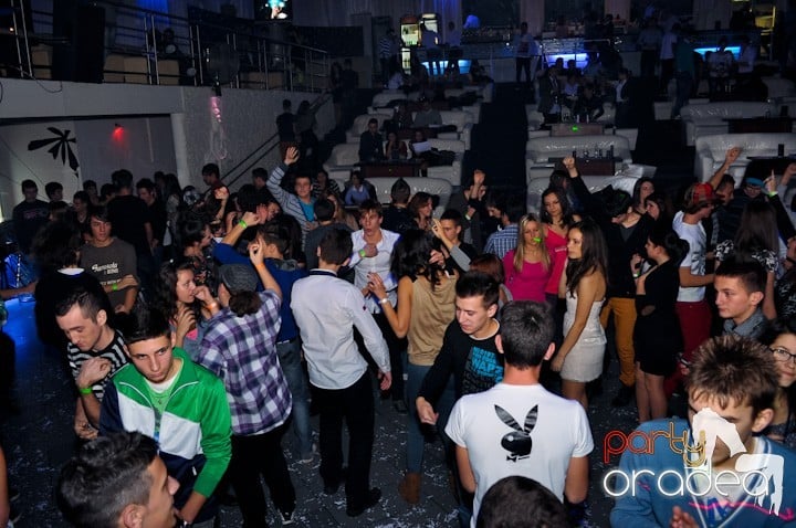 High School Battle - Gojduvs. Eminescu,