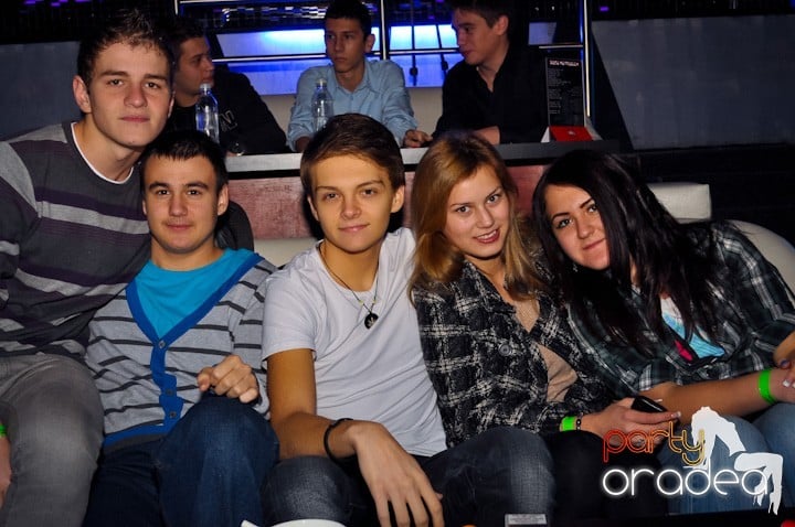 High School Battle - Gojduvs. Eminescu,