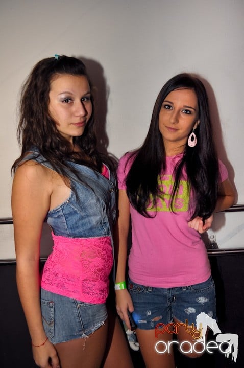 High School Battle - Gojduvs. Eminescu,