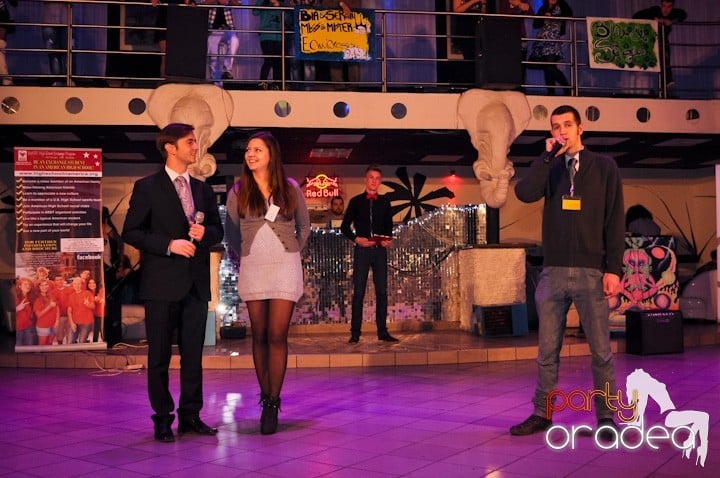 High School Battle - Gojduvs. Eminescu,