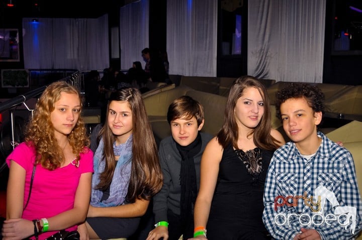 High School Battle - Gojduvs. Eminescu,