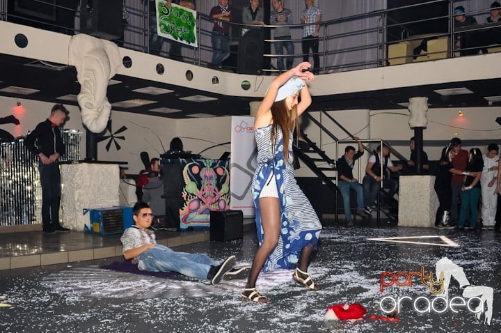 High School Battle - Gojduvs. Eminescu,
