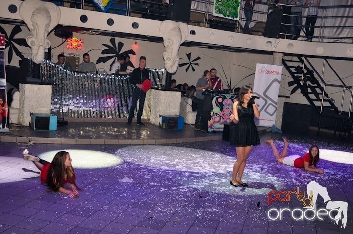 High School Battle - Gojduvs. Eminescu,